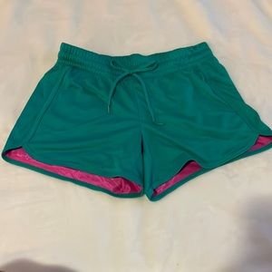 DANSKIN NOW TEAL ATHLETIC SHRTS PINK LINED